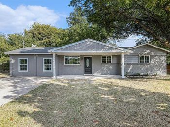 233  Victoria Avenue 