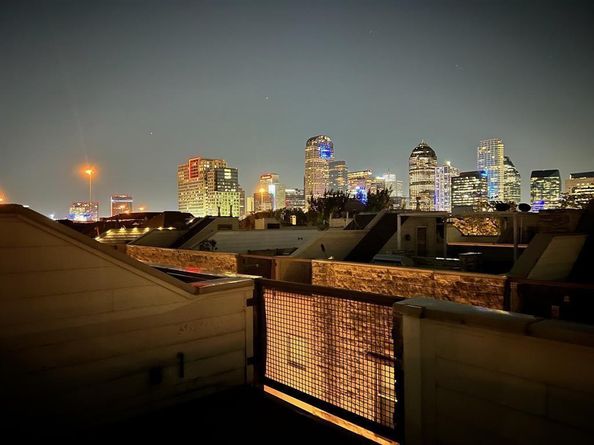 2947  Thomas Avenue , Dallas Texas 75204