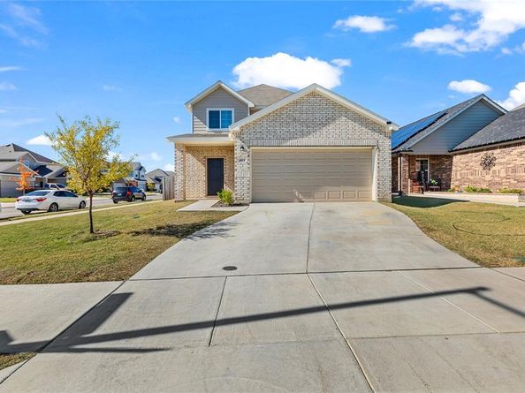 401  Thompson Place , Everman Texas 76140