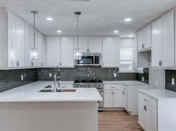 2542  Delmac Drive , Dallas Texas 75233