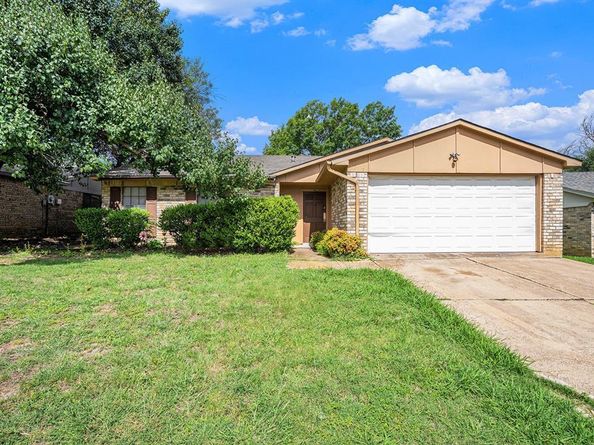 7508  Parkwood Lane , Fort Worth Texas 76133
