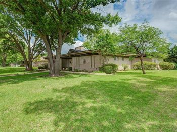 1706  Iroquois Drive 