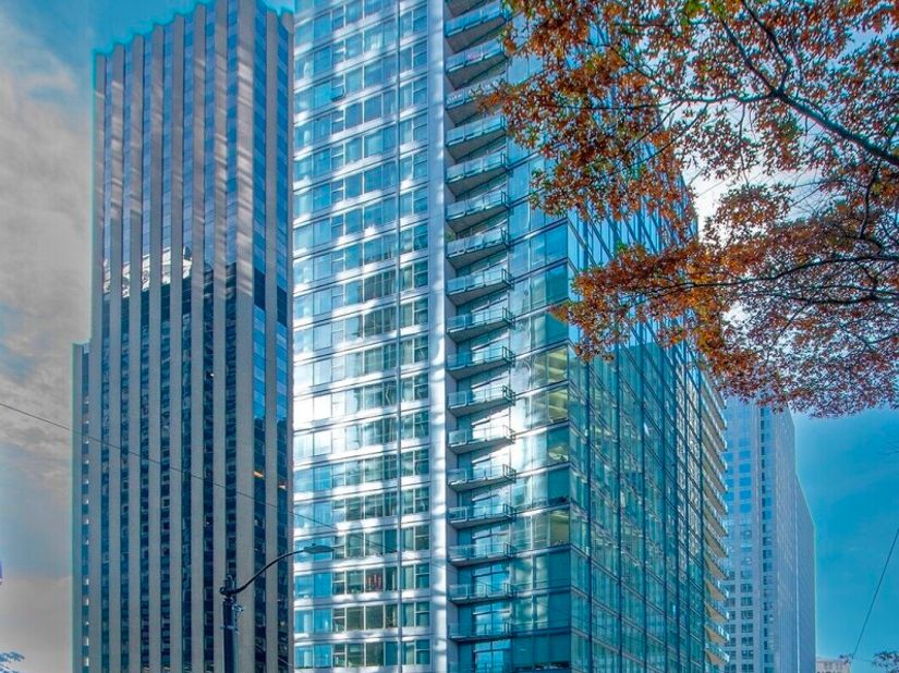 909 5th Avenue 1605, Seattle WA 98164