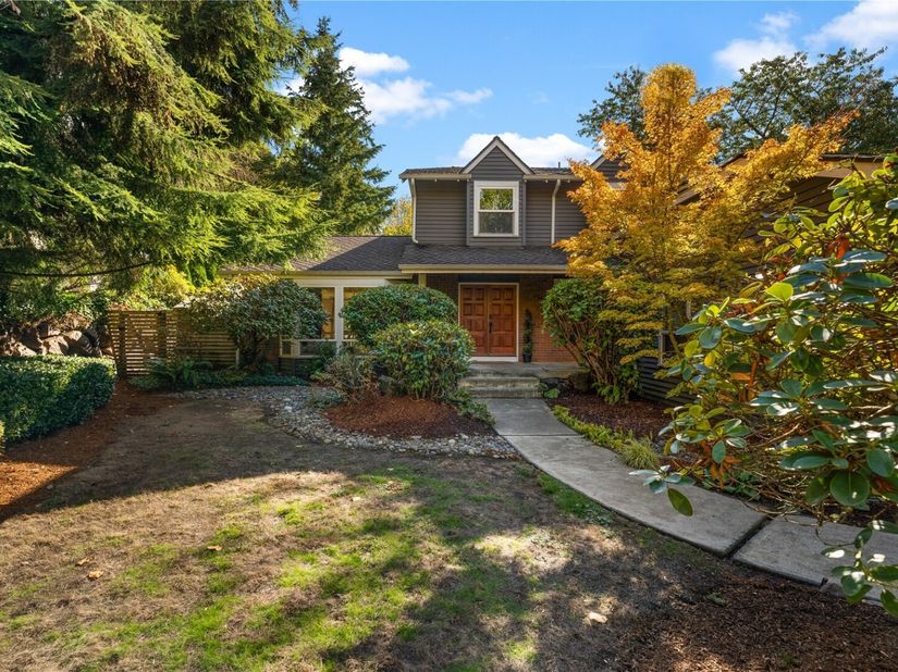15317 NE 108th Place, Redmond WA 98052