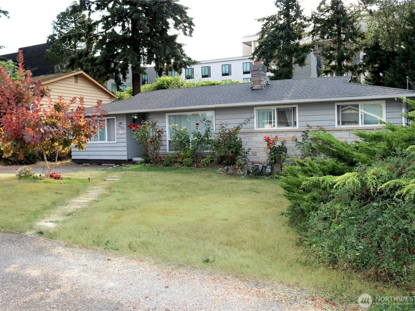 18627 32nd Avenue S, SeaTac WA 98188