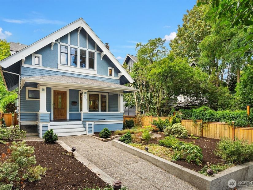 5815 17th Avenue NE, Seattle WA 98105