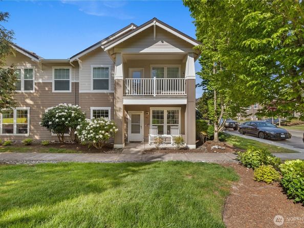 22627 NE Alder Crest Drive 102, Redmond WA 98053