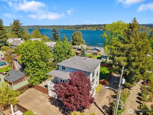 8304 54th Avenue S, Seattle WA 98118