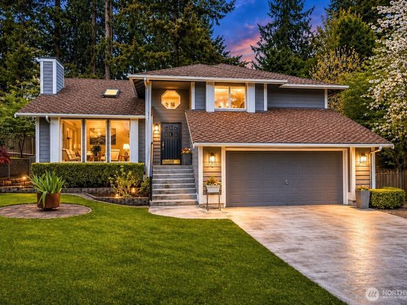 17801 38th Pl W, Lynnwood WA 98037