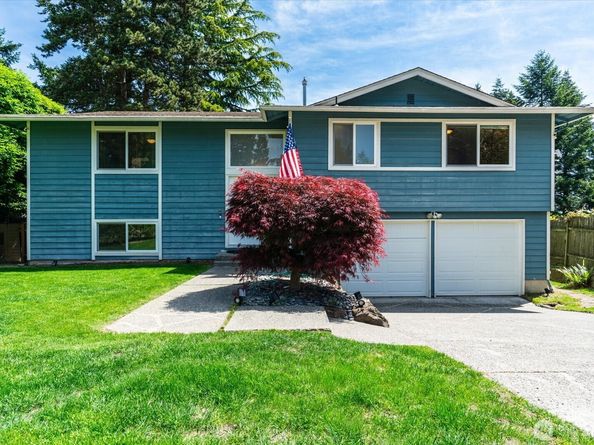 9236 NE 136th Place, Kirkland WA 98034