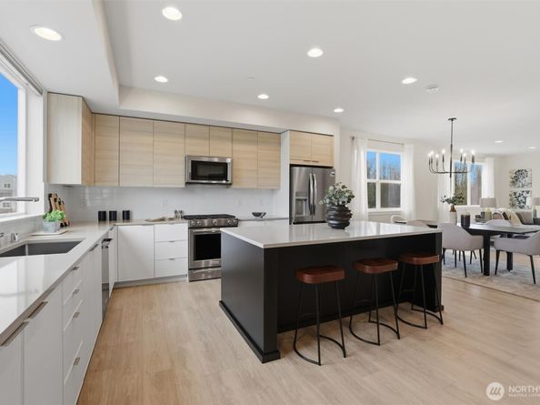 31828 Valley Vista Street, Carnation WA 98014