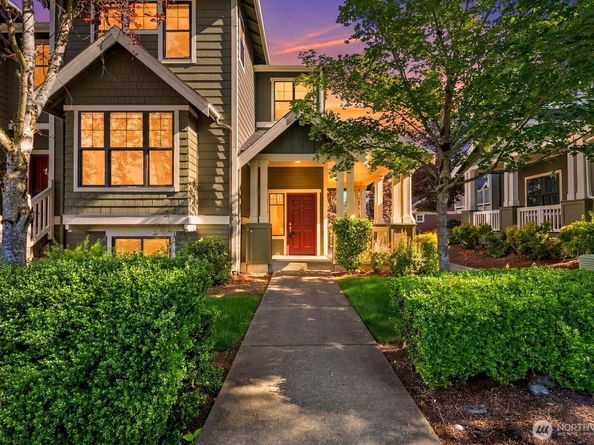 1867 NE Kenyon Court, Issaquah WA 98029