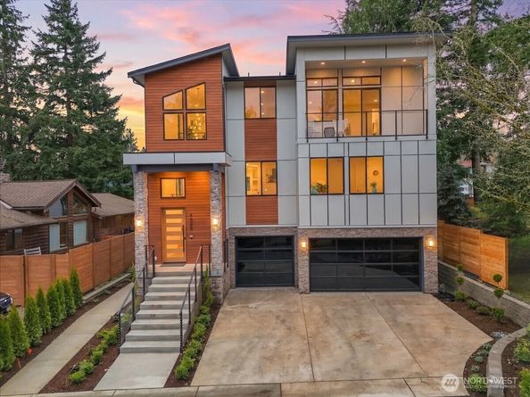 4025 172nd Avenue NE, Redmond WA 98052
