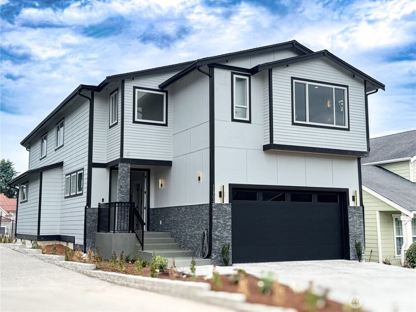11700 SE 234th Place, Kent WA 98031