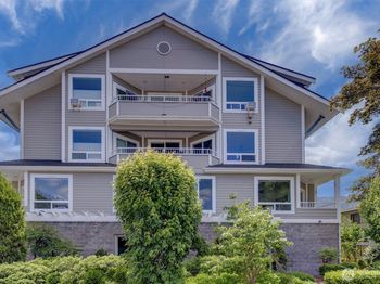 275 E Sunset Way