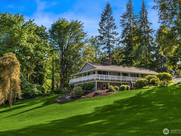 11186 Blue Pond Place NE, Bainbridge Island WA 98110
