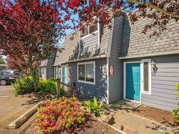 1421 W Casino Road