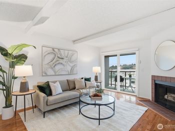 2034 14th Ave W