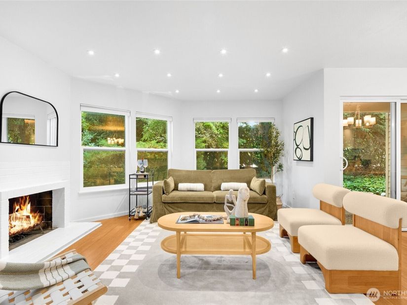 14651 NE 40th Street F5, Bellevue WA 98007
