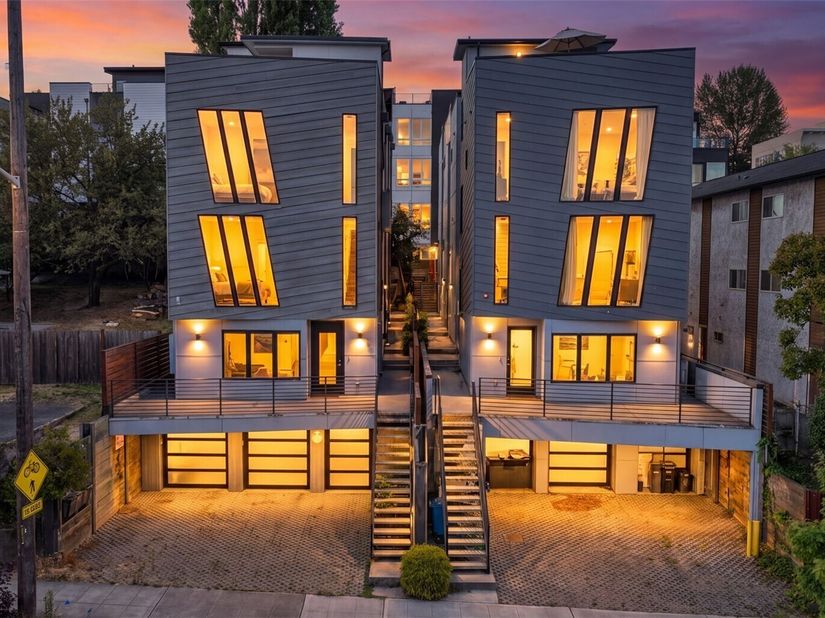 710 14th Avenue C, Seattle WA 98122