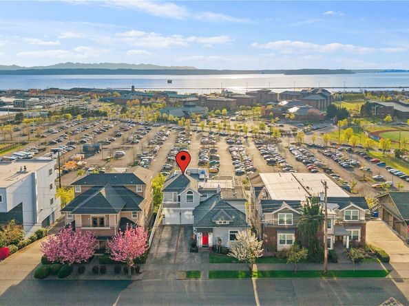 1930 Grand Avenue 2, Everett WA 98201