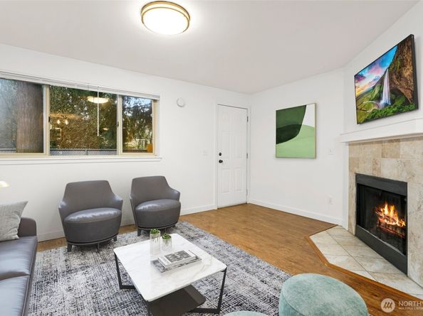 708 6th Avenue S E104, Kent WA 98032