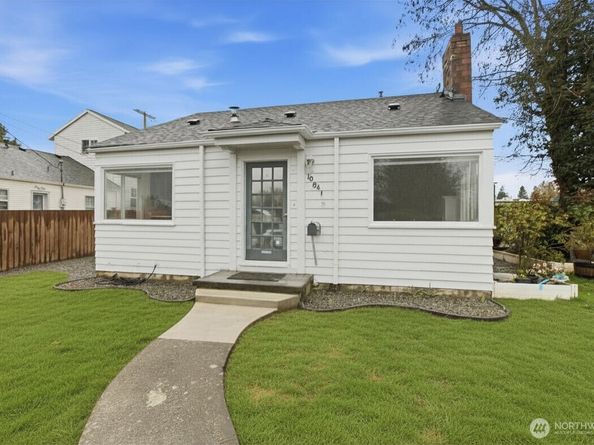 10041 15th Avenue SW, Seattle WA 98146