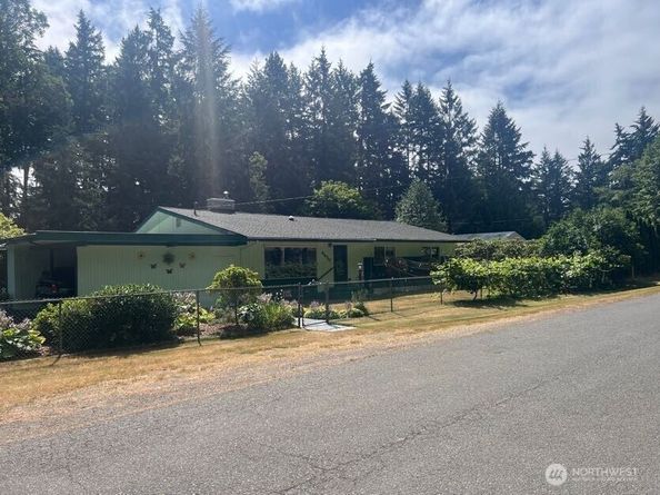 4430 Pine Avenue NE, Bremerton WA 98310
