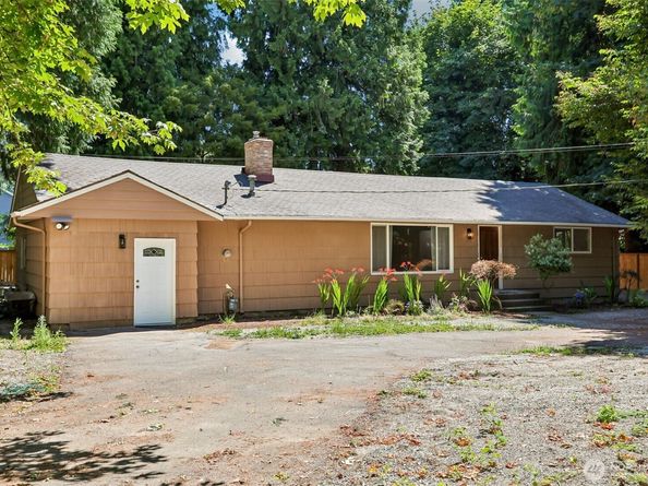 16220 Ambaum Boulevard S, Burien WA 98148