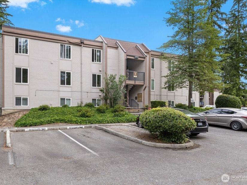 14600 NE 32nd Street I15, Bellevue WA 98007