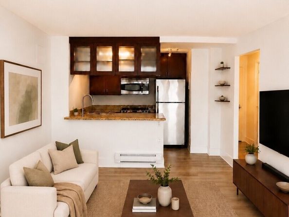 1105 Spring 901, Seattle WA 98104