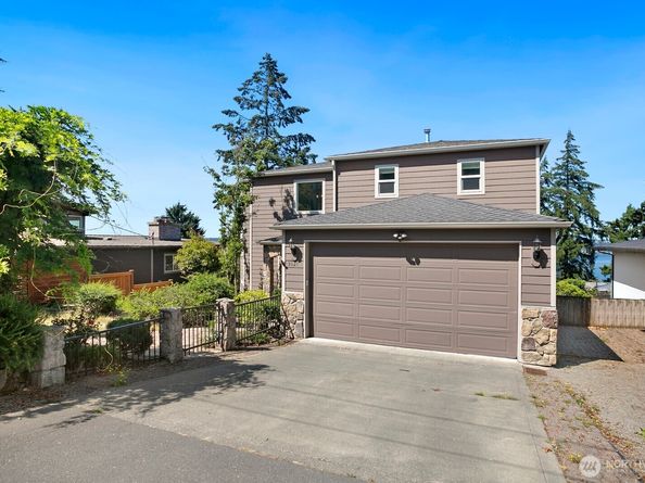 3021 70th Avenue SE, Mercer Island WA 98040