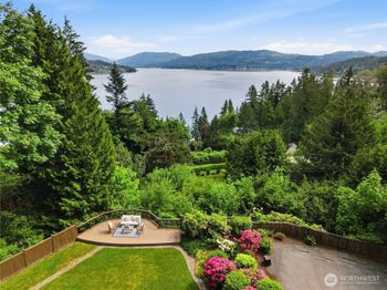639 W Lake Sammamish Parkway NE