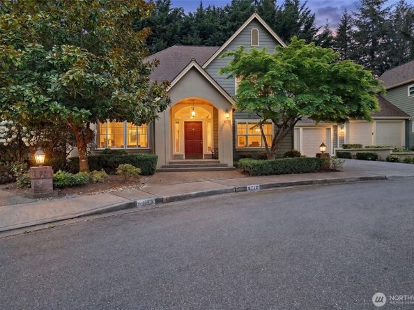 6712 127 Place SE, Bellevue WA 98006