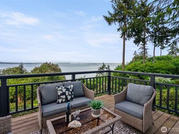 10879 Bill Point Circle NE
