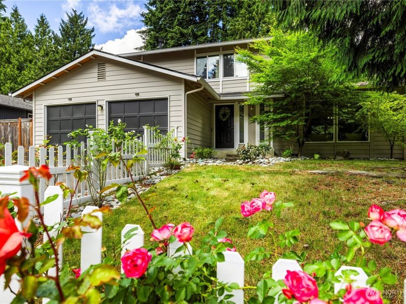 10710 126th Place NE, Kirkland WA 98033