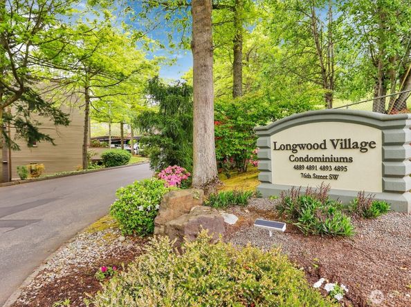 4895 76th Street SW D302, Mukilteo WA 98275