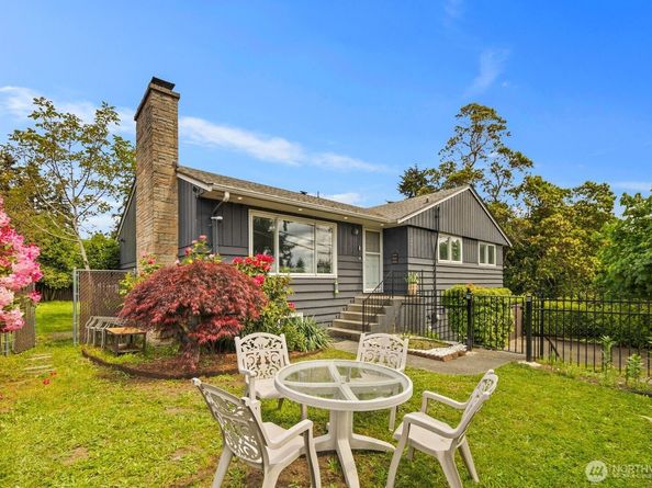 826 S 200th Street, Des Moines WA 98198