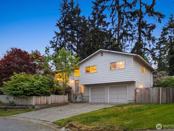21627 9th Place W, Bothell WA 98021