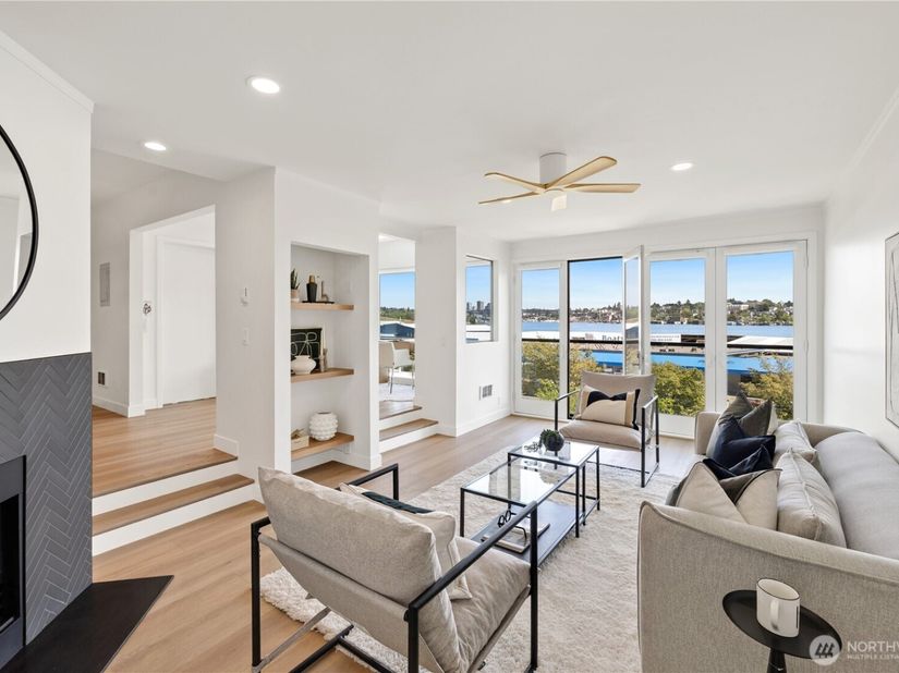 2105 Westlake Avenue N 201, Seattle WA 98109