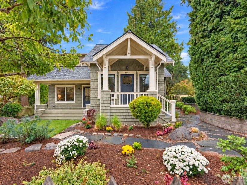 8057 12th Avenue NE, Seattle WA 98115