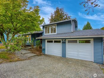 10827 159th Court NE