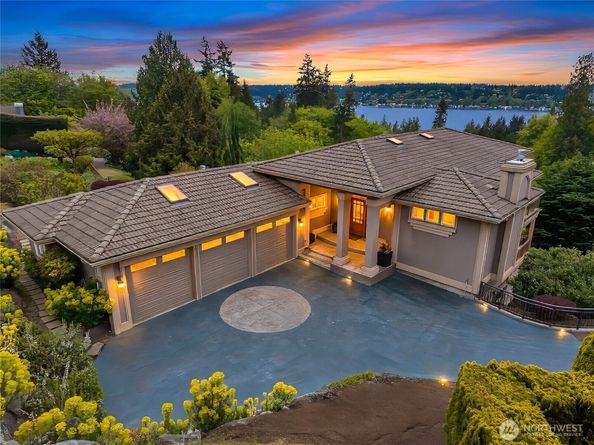 6317 NE 138th Place, Kirkland WA 98034