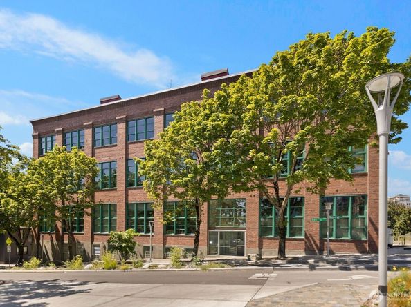 66 Bell Street 303, Seattle WA 98121