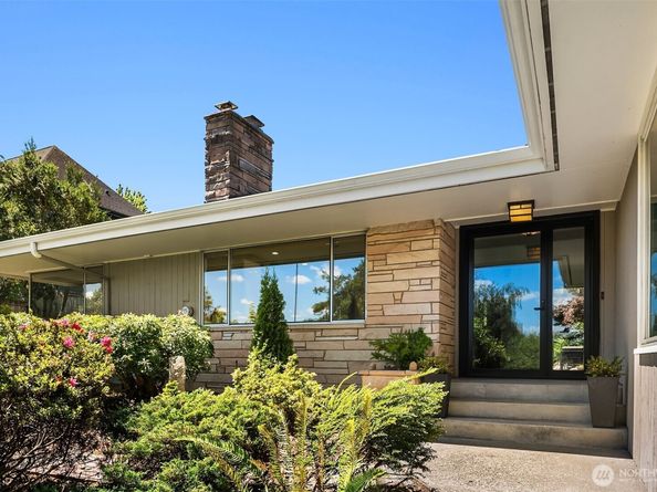 5757 64th Avenue NE, Seattle WA 98105