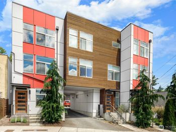 2608 S Judkins Street