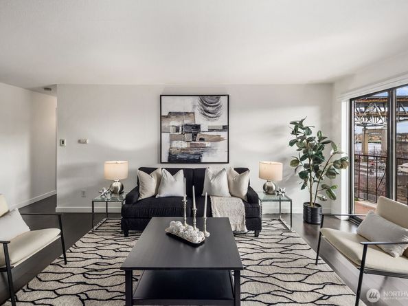 3905 4th Avenue NE 301, Seattle WA 98105