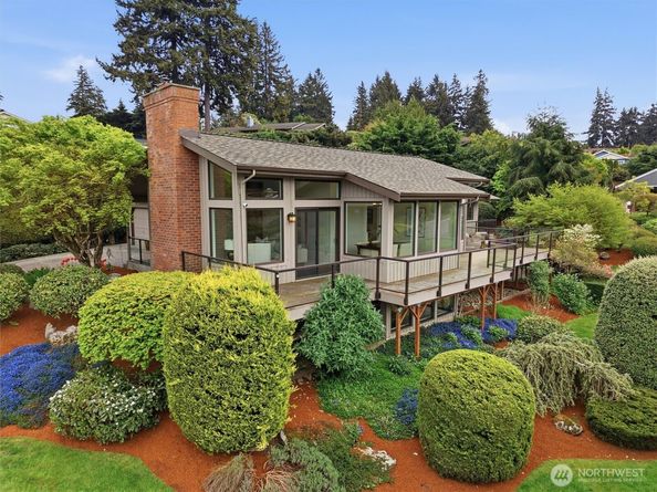 911 S 294th Place, Federal Way WA 98003