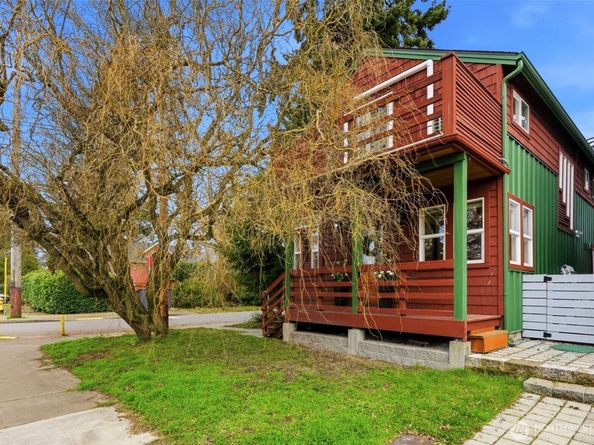 8752 Dayton Avenue N B, Seattle WA 98103