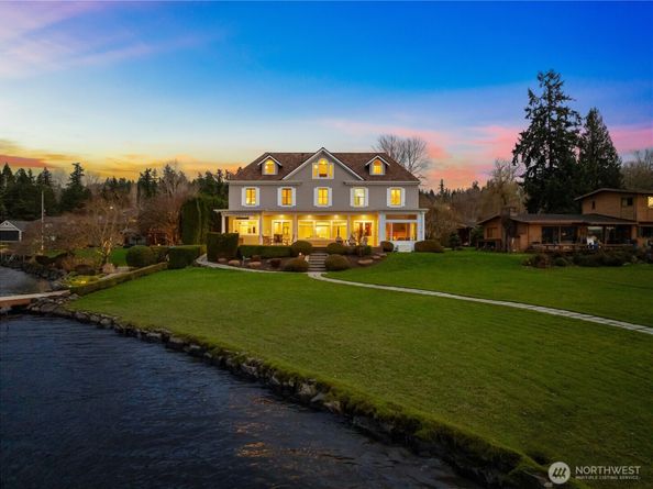 649 E Lake Sammamish Parkway SE, Sammamish WA 98074